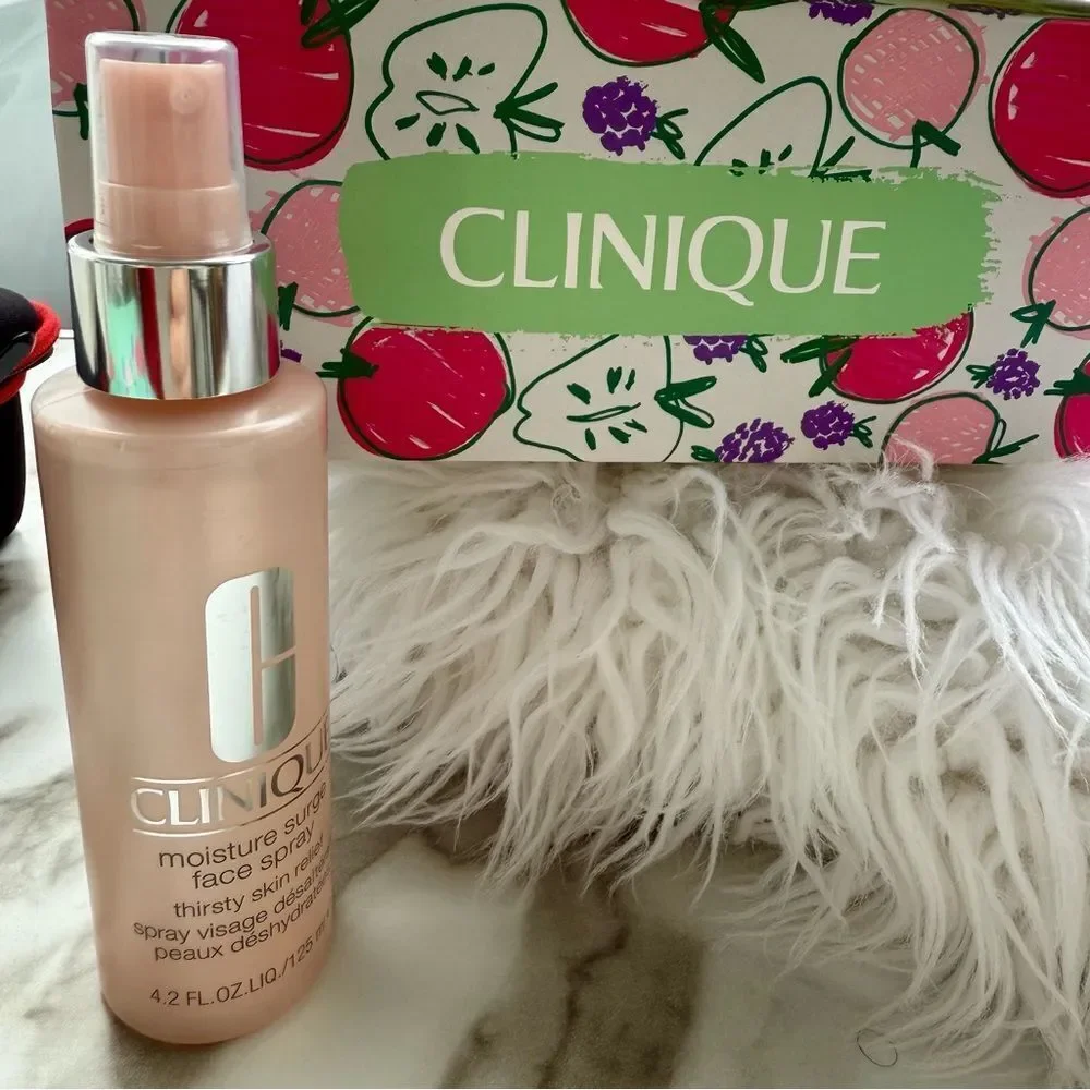 CLINIQUE MOISTURE SURGE FACE SPRAY – 4.2 OZ (NEW - Picture 3 of 17